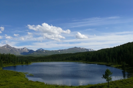 Путешествие на Алтай - озеро на вершине Улаганского перевала