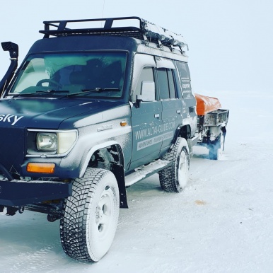 Путешествие  в Эвенкию зимой - экспедиционный транспорт TLC 78