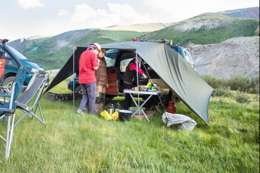 Путешествие на Алтай - организация палаточного лагеря