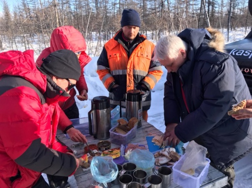 Обед на зимнике