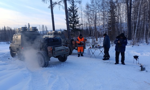 Ранее утро, готовим завтрак на зимнике
