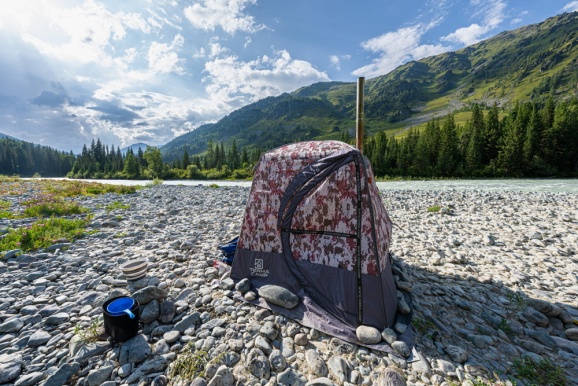 Походная баня на реке